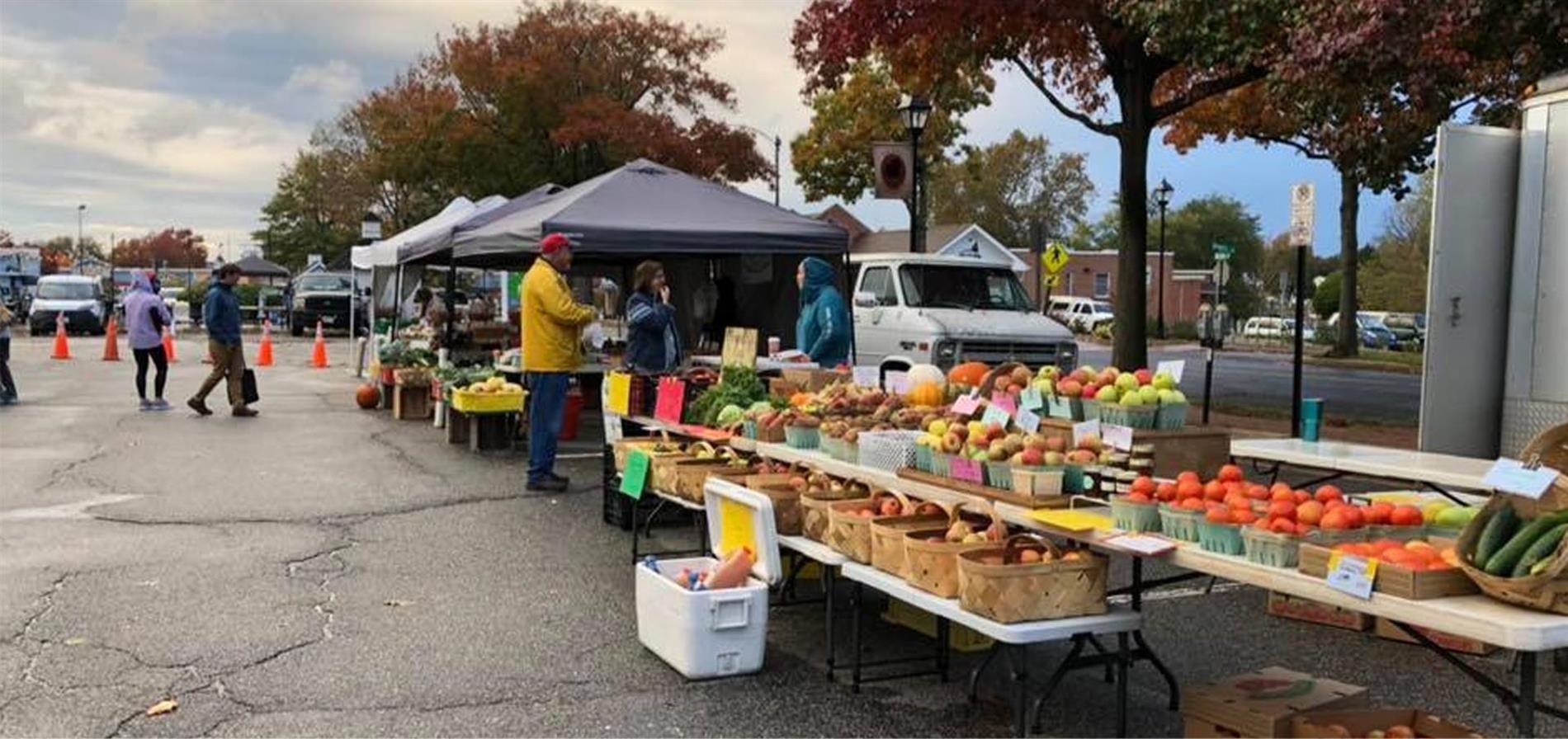 Farmers Market: Wayne Wheeler