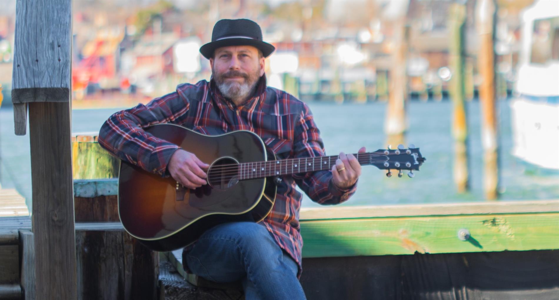 Farmers Market Music: Michael Kelly