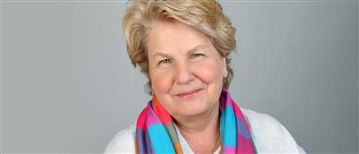 Sandi Toksvig: Friends of Dorothy