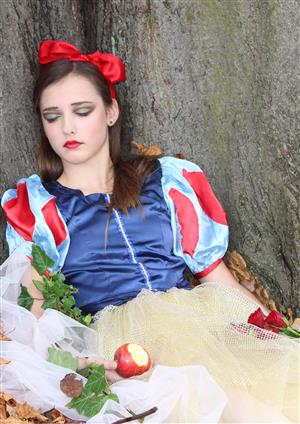 Snow White - MTB 2015 Snow White - MTB 2015