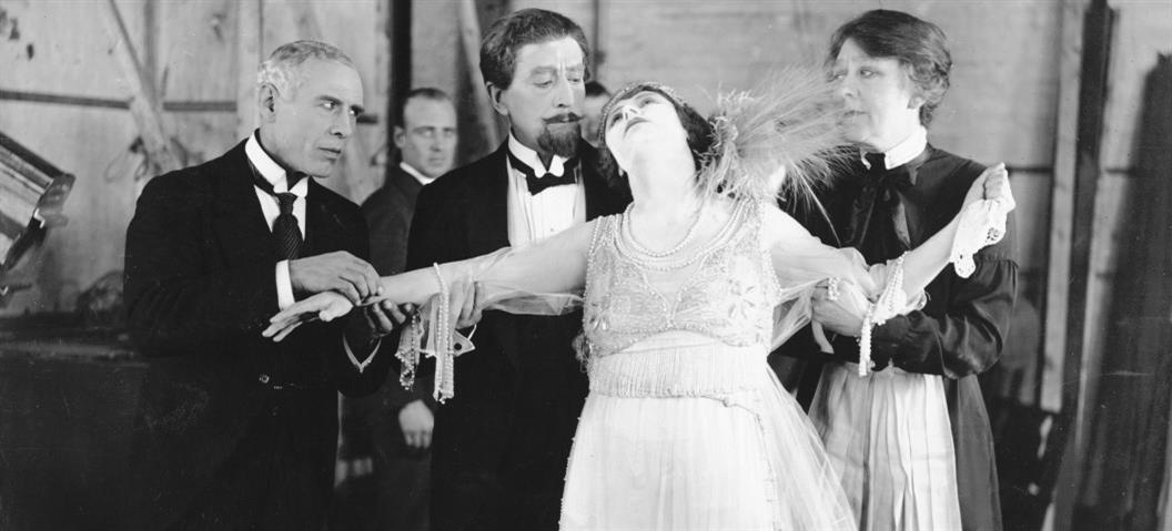 Silent Sherlock: Three Classic Cases [PG]