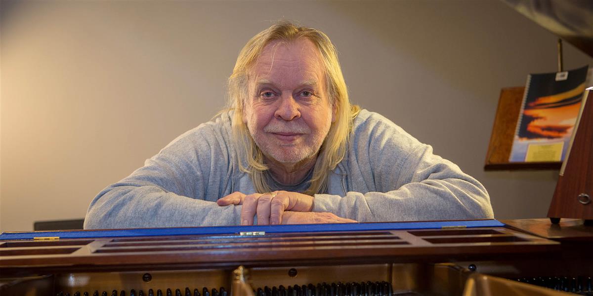 The Rick Wakeman Yuletide Christmas Show