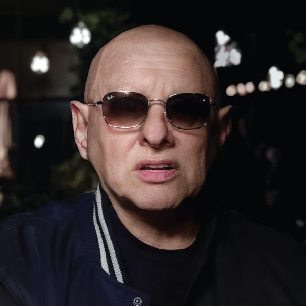 Shaun Ryder.  Happy Mondays, and Fridays, and Saturdays and Sundays