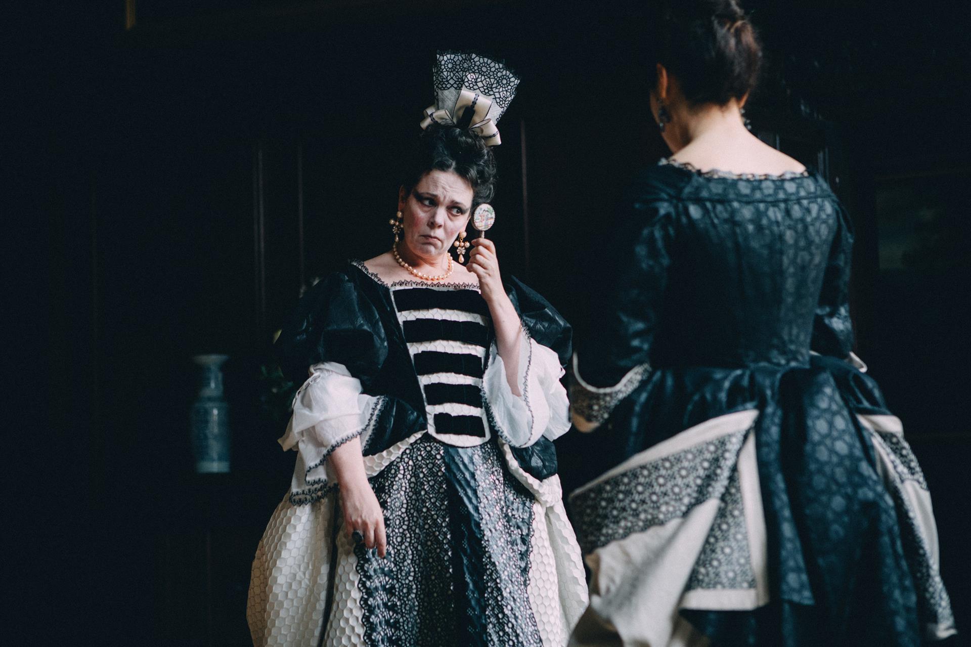 The Favourite (15) – Lowther Drive In Cinema - Lowther Pavilion
