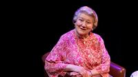 Facing the Music: A Life in Musical Theatre - Patricia Routledge & Edward Seckerson
