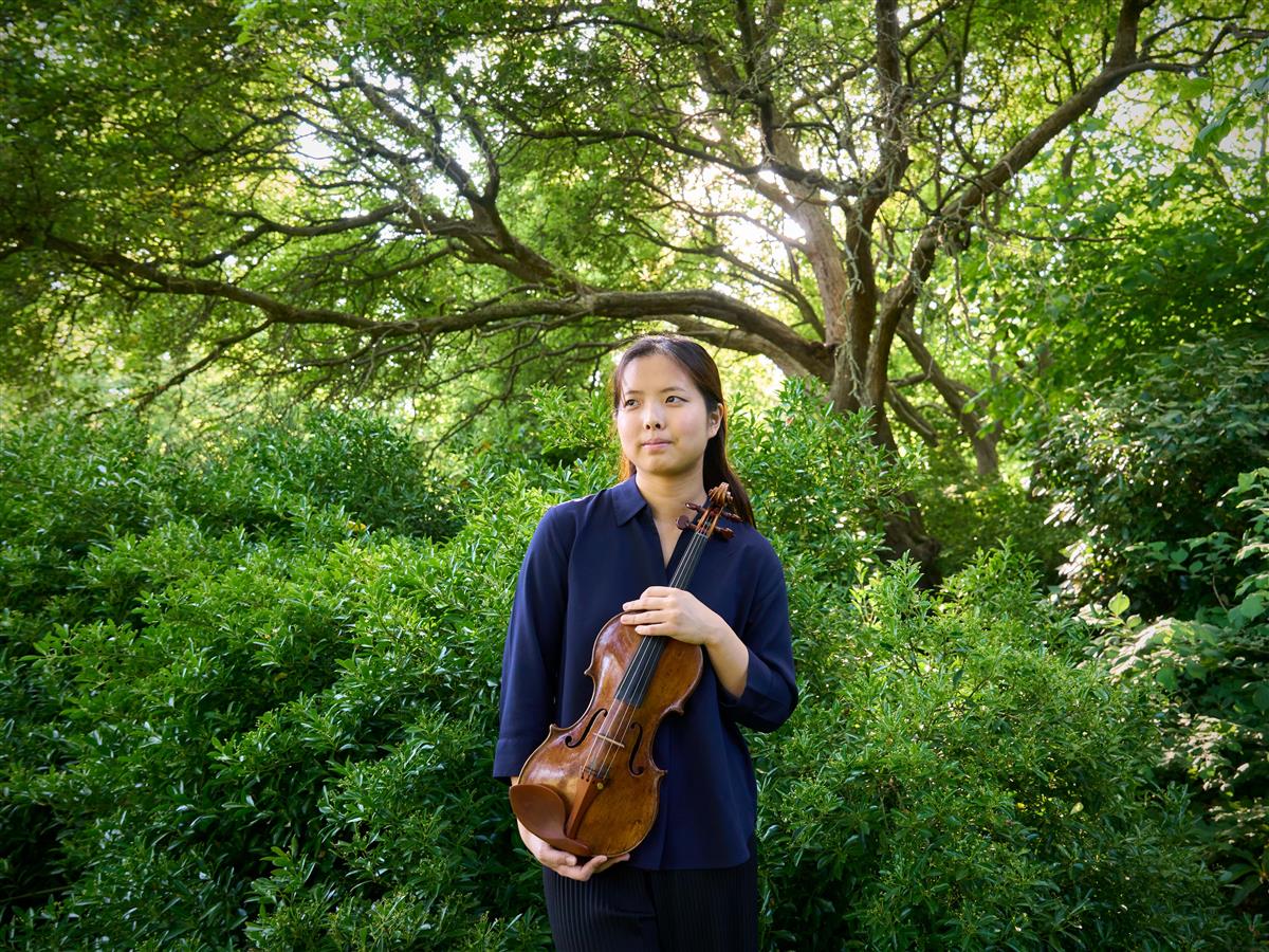 Poster image for Royal Northern Sinfonia - Mendelssohn’s Violin Concerto