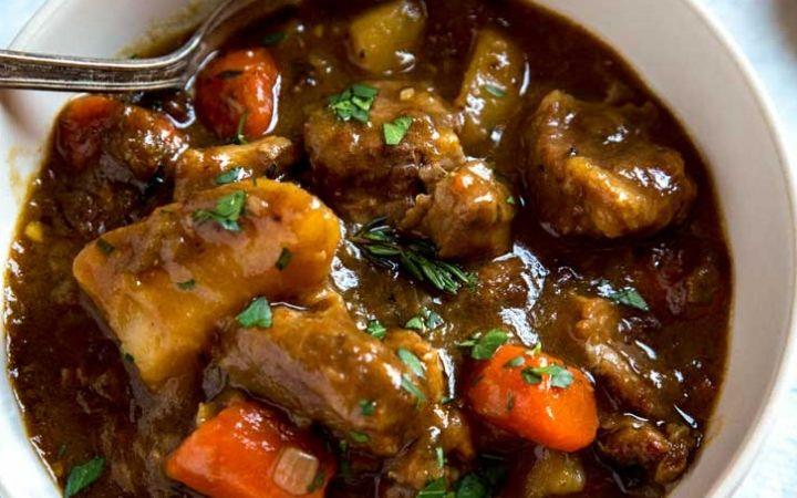 Irish Stew and a pint - Nathan Carter