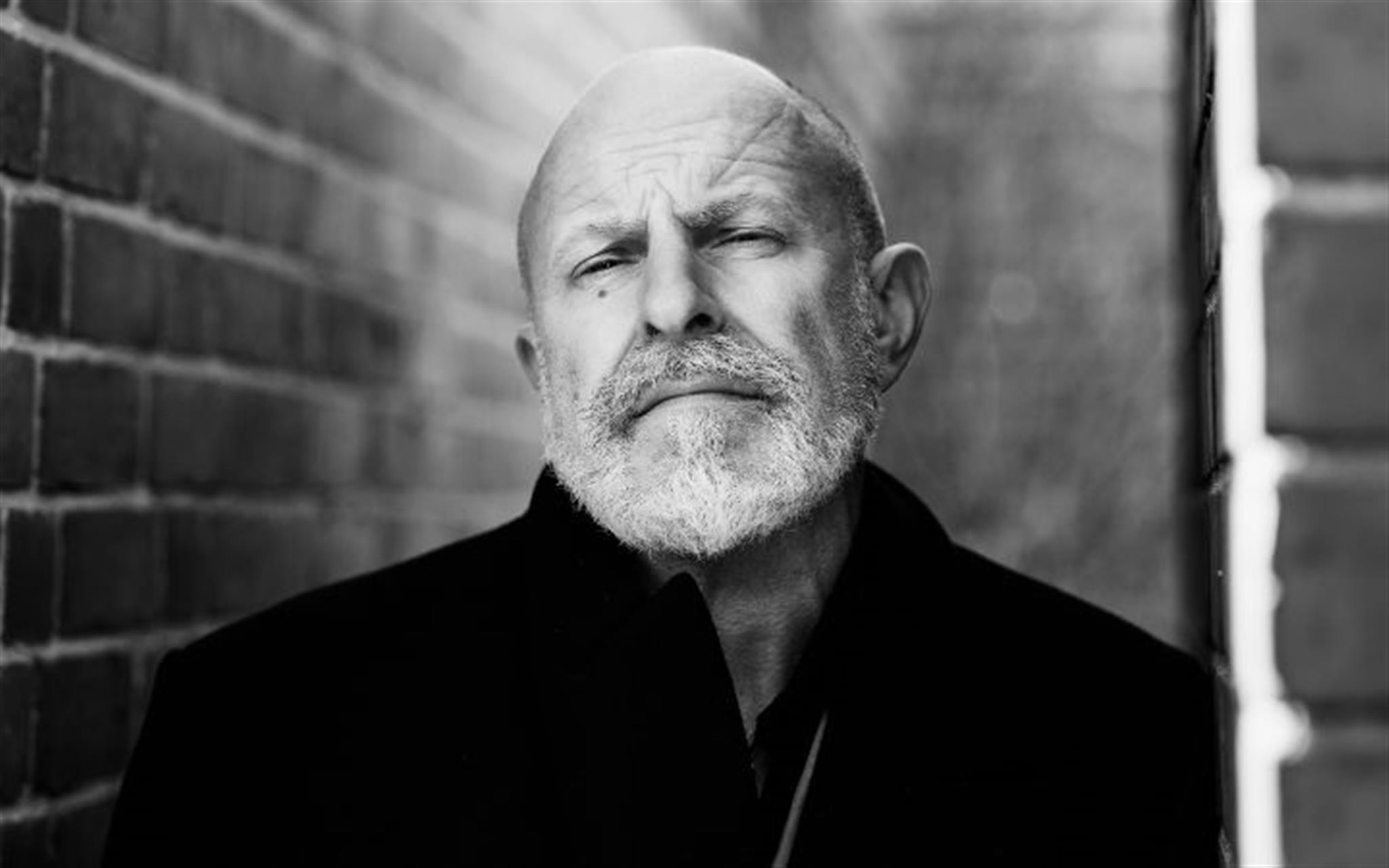 Simon Evans