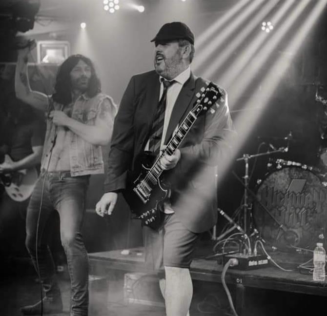 Highway to Hull - AC/DC tribute